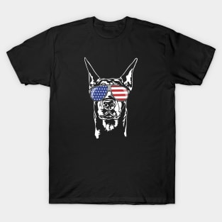 Doberman Pinscher American Flag sunglasses patriotic dog T-Shirt